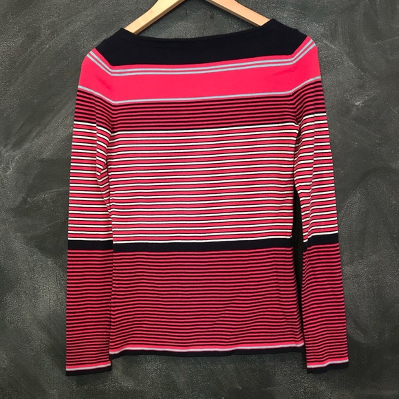 Lilly Pulitzer Paradise Sweater NWT! Flash sale! 1D1 - Picture 5 of 6